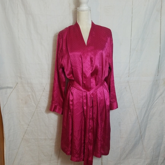 Morgan taylor Intimates pink polka dot Satin robe - Picture 2 of 8